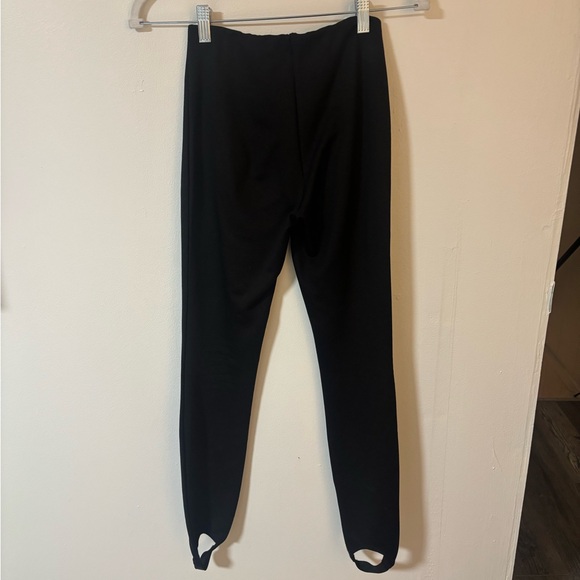 Reformation x Nara Smith Needle stirrup leggings - Picture 8 of 8